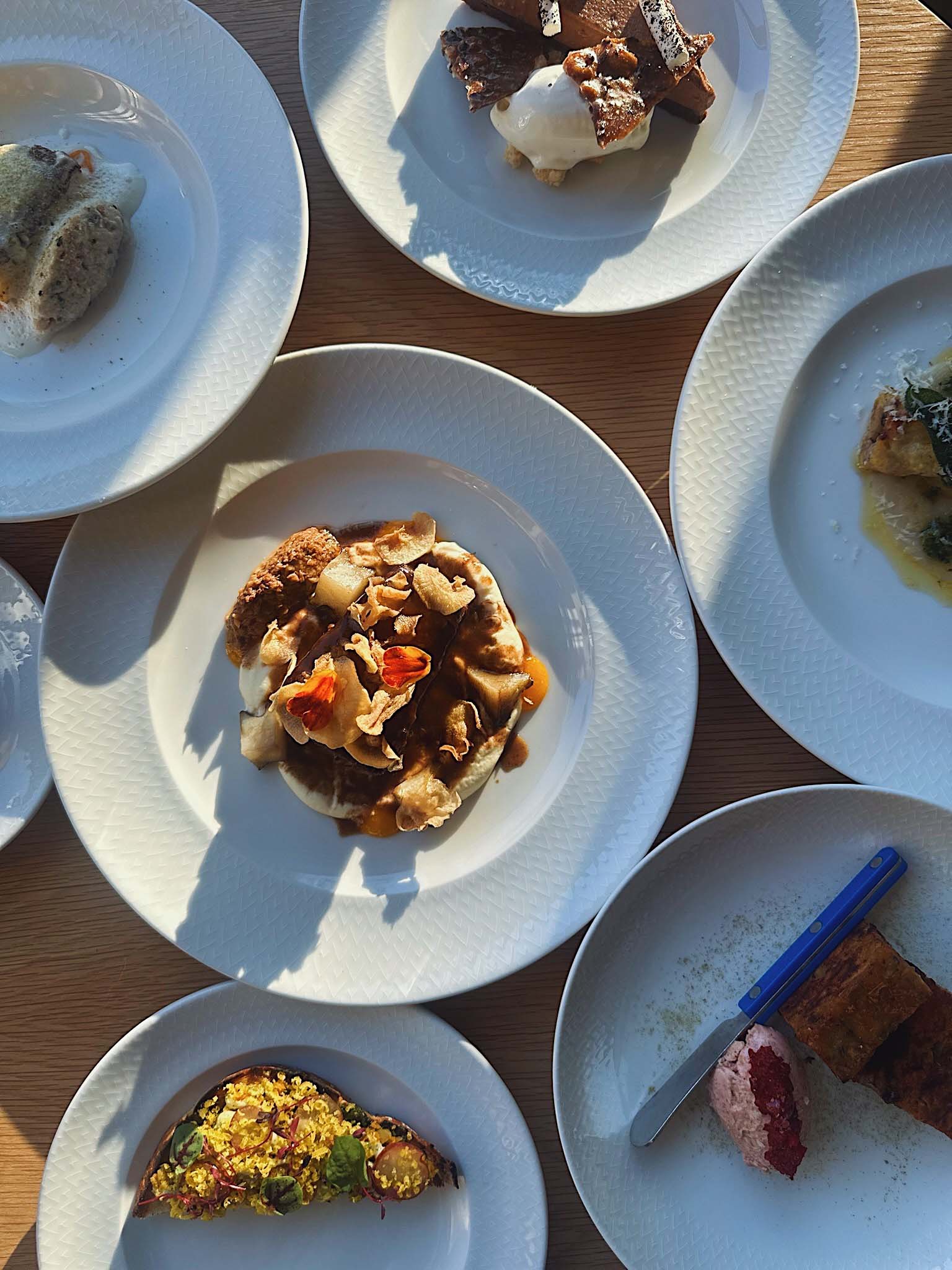 Processed with VSCO with a9pro preset Processed with VSCO with a9pro preset